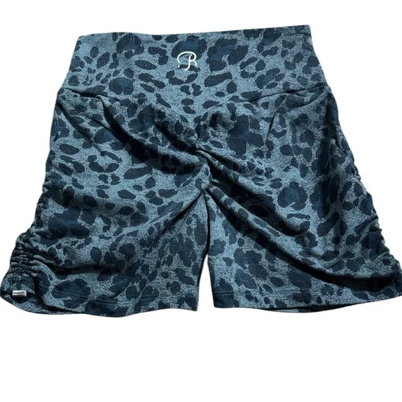 Bombshell sportswear women’s contour toggle shorts leopard scrunch adjustable - Picture 4 of 4